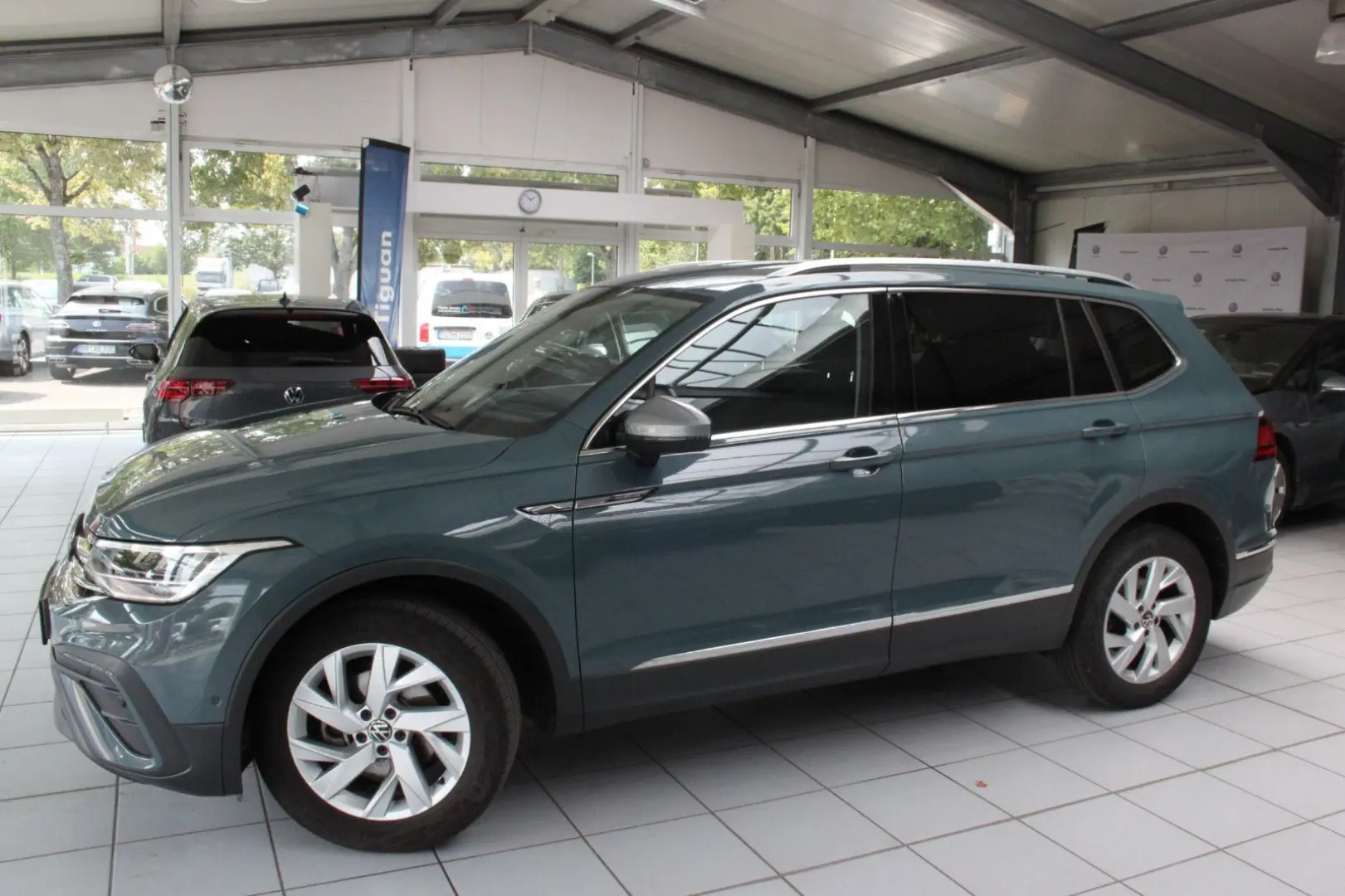 Tiguan Allspace Life/DSG/ERGO/HEADUP/KAME/NAVI/S