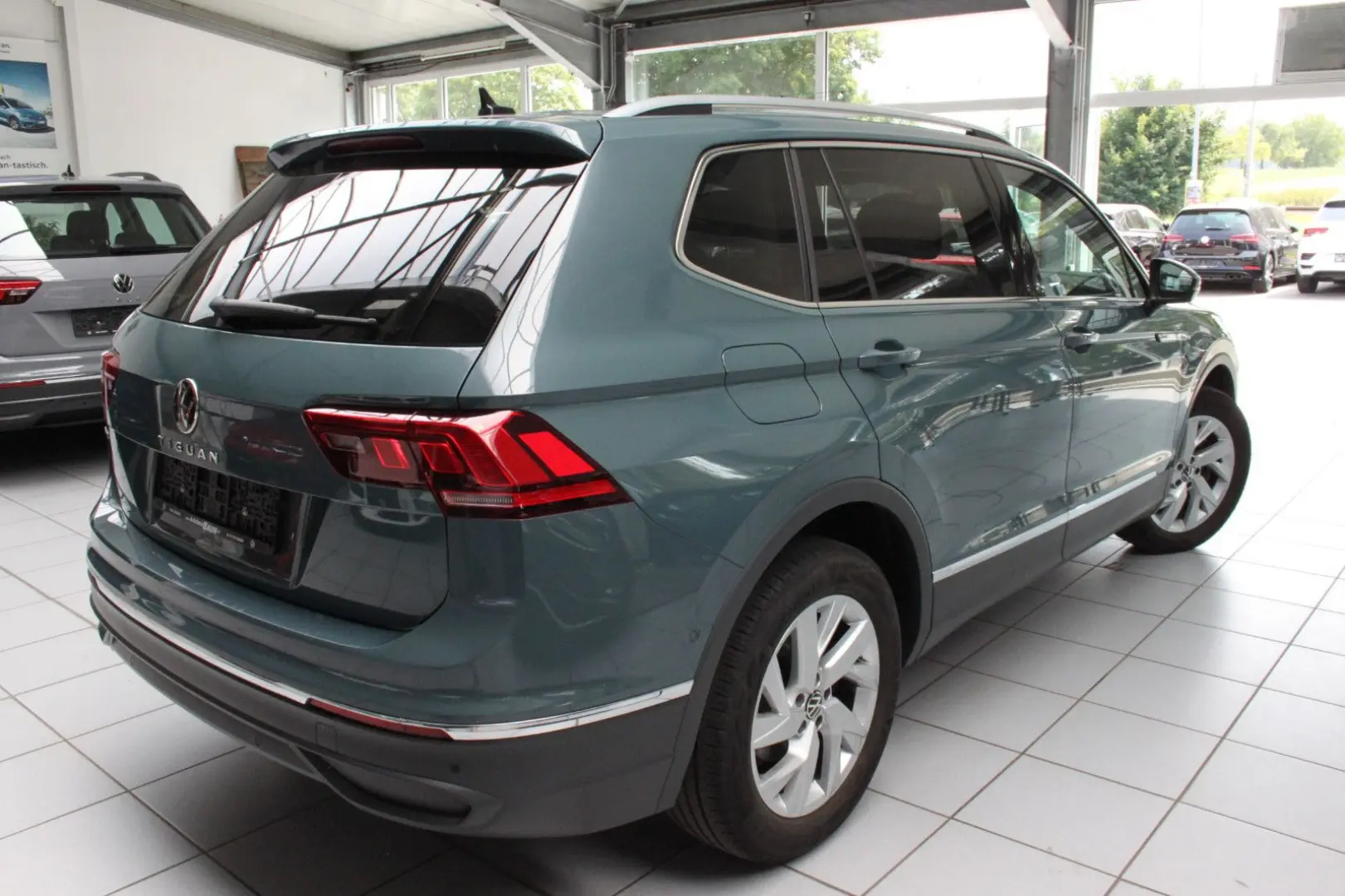 Tiguan Allspace Life/DSG/ERGO/HEADUP/KAME/NAVI/S