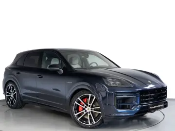 Porsche Cayenne S E-Hybrid HD-Matrix AHK SporDesign Sp