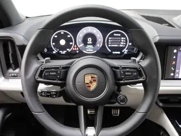 Porsche Cayenne S E-Hybrid HD-Matrix AHK SporDesign Sp
