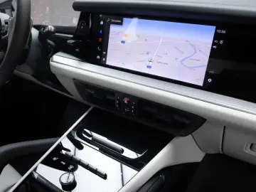 Porsche Cayenne S E-Hybrid HD-Matrix AHK SporDesign Sp