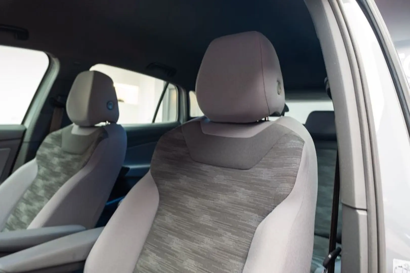 Volkswagen ID.4 PURE/Predare leasing