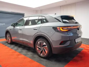 Volkswagen ID.4 PURE/Predare leasing