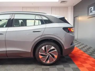 Volkswagen ID.4 PURE/Predare leasing