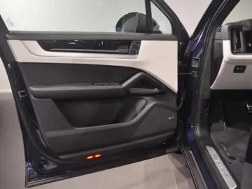 Porsche Cayenne S E-Hybrid*MJ2026*SpDes*SpAbg*HuD