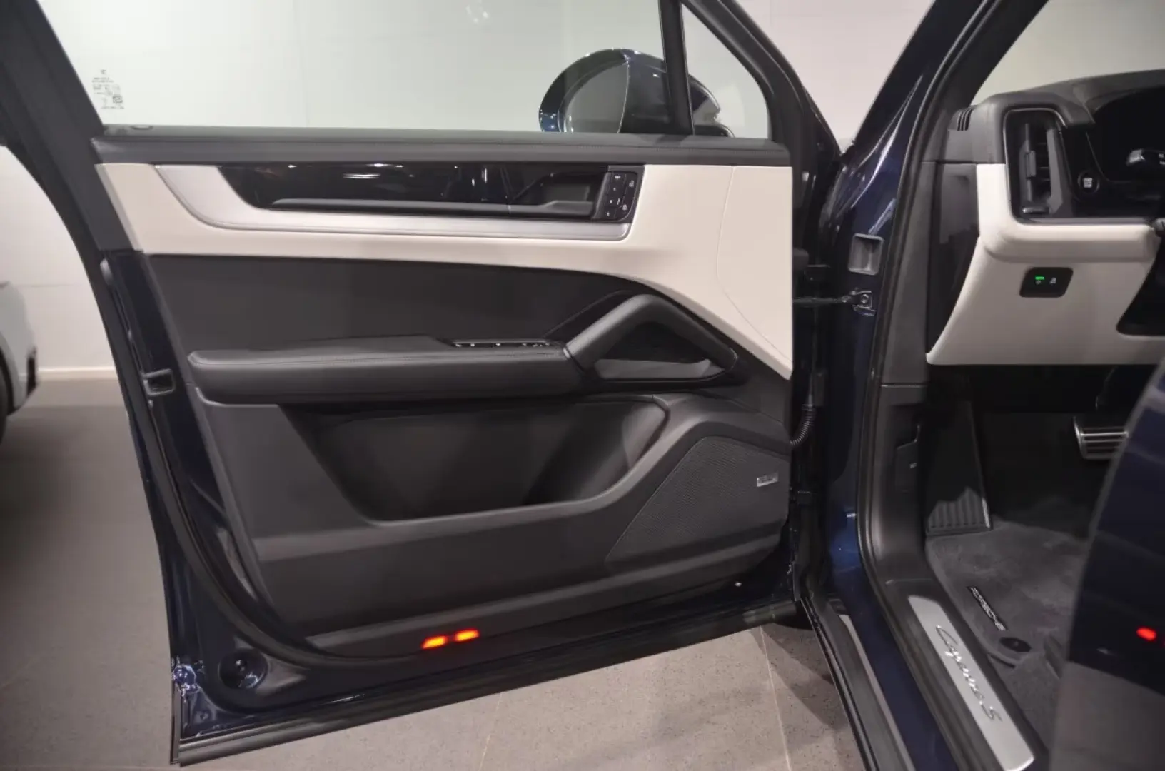 Porsche Cayenne S E-Hybrid*MJ2026*SpDes*SpAbg*HuD