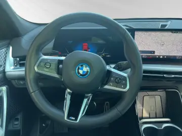 iX2 xDrive30 M Sport|Pano|Head-Up|Harman/Kardon