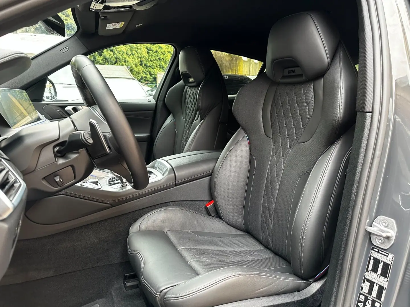 X6 xDr40i M Sport M-Seats Sitzkl HiFi Shadow 22