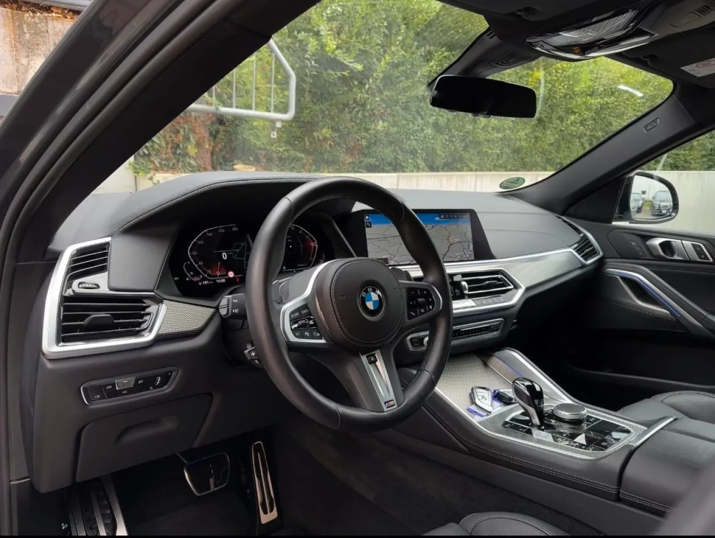 X6 xDr40i M Sport M-Seats Sitzkl HiFi Shadow 22