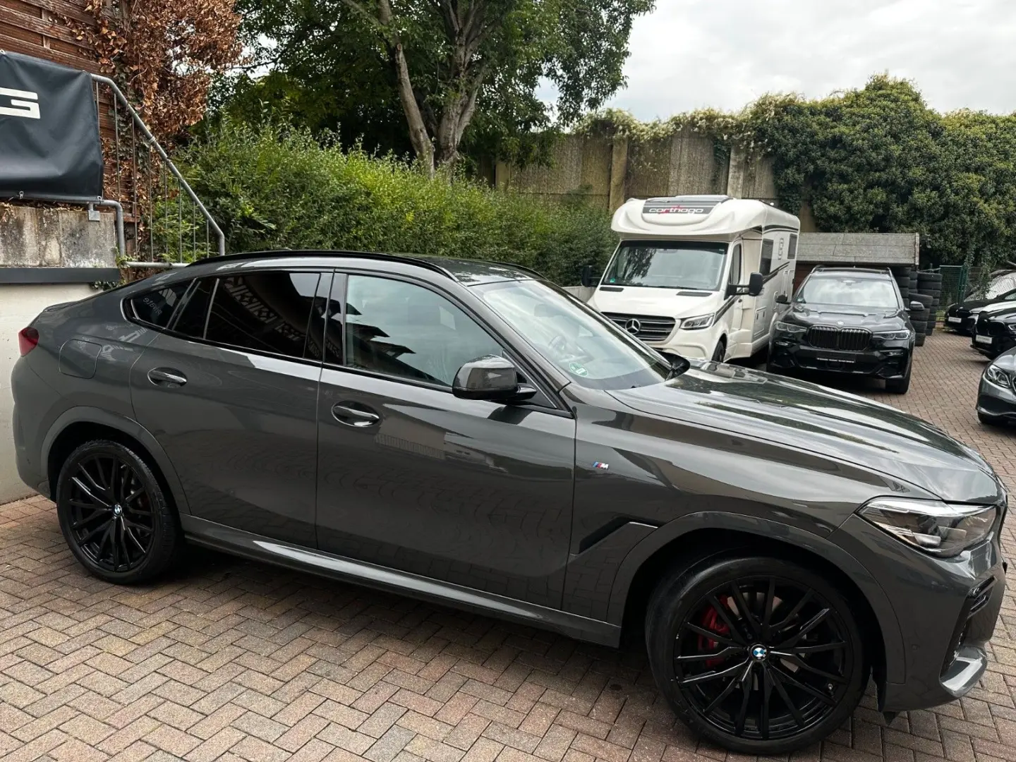X6 xDr40i M Sport M-Seats Sitzkl HiFi Shadow 22