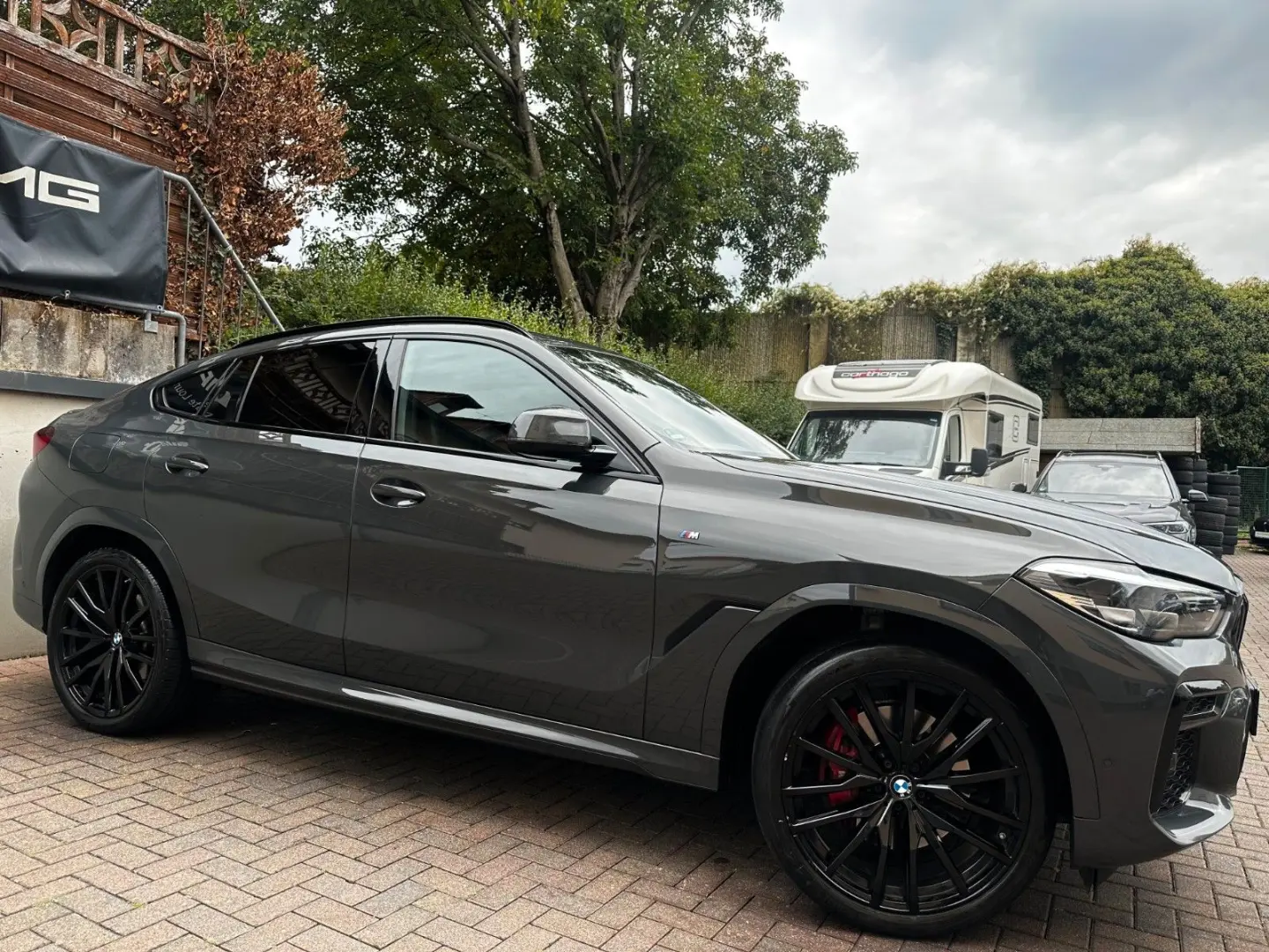 X6 xDr40i M Sport M-Seats Sitzkl HiFi Shadow 22