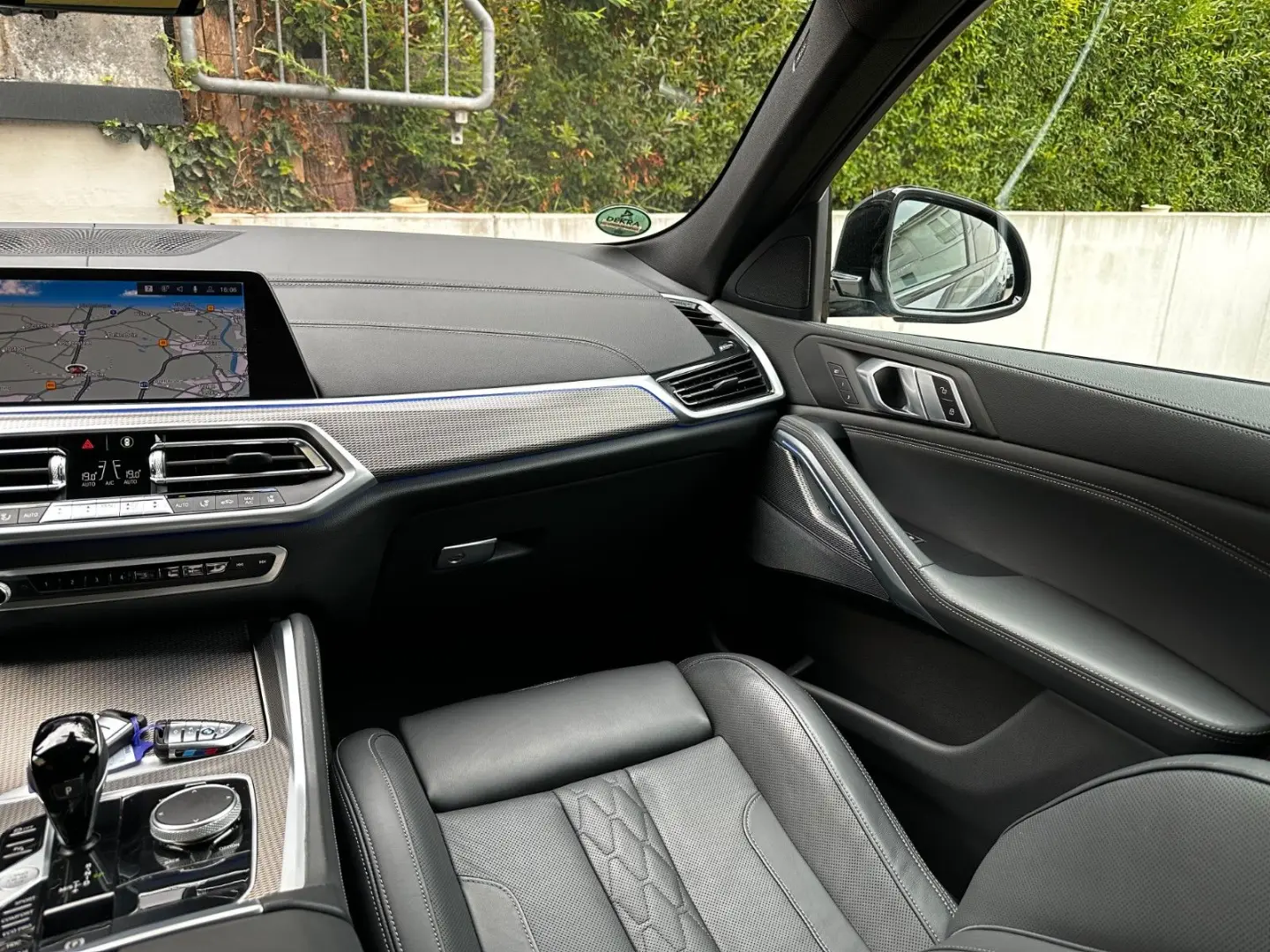 X6 xDr40i M Sport M-Seats Sitzkl HiFi Shadow 22