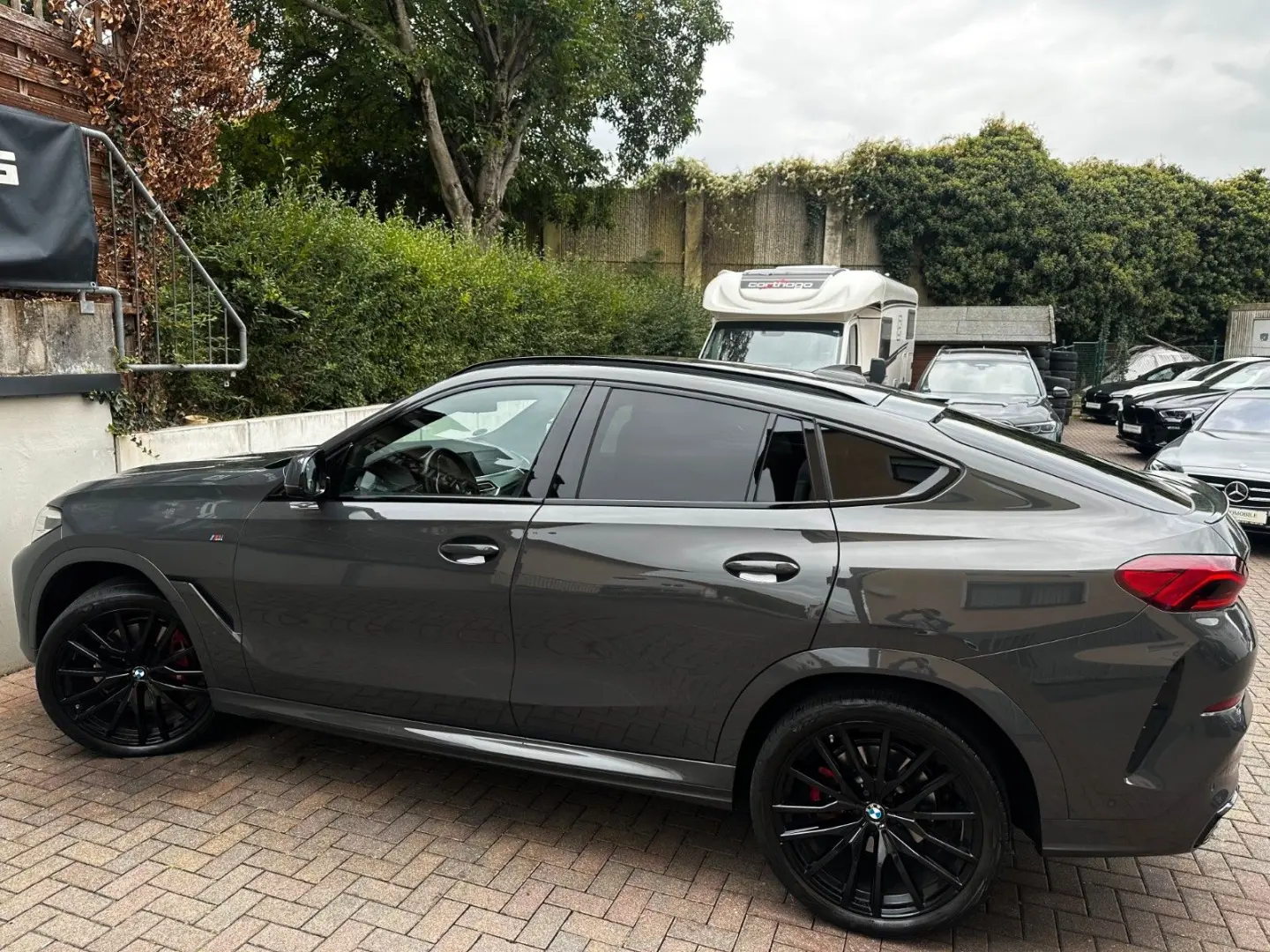 X6 xDr40i M Sport M-Seats Sitzkl HiFi Shadow 22