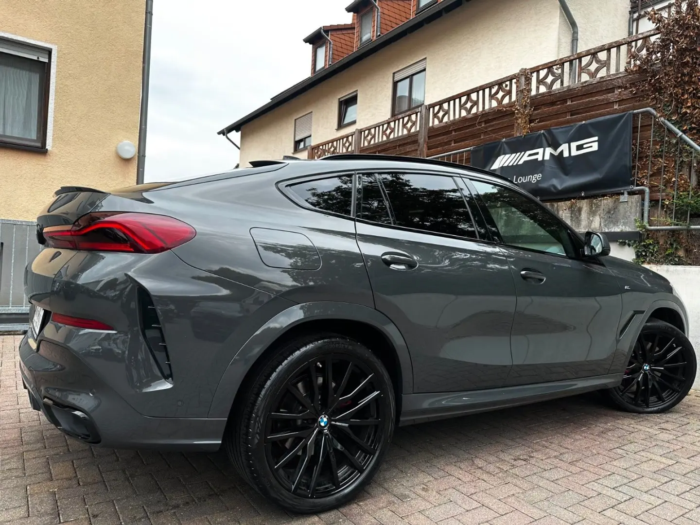 X6 xDr40i M Sport M-Seats Sitzkl HiFi Shadow 22