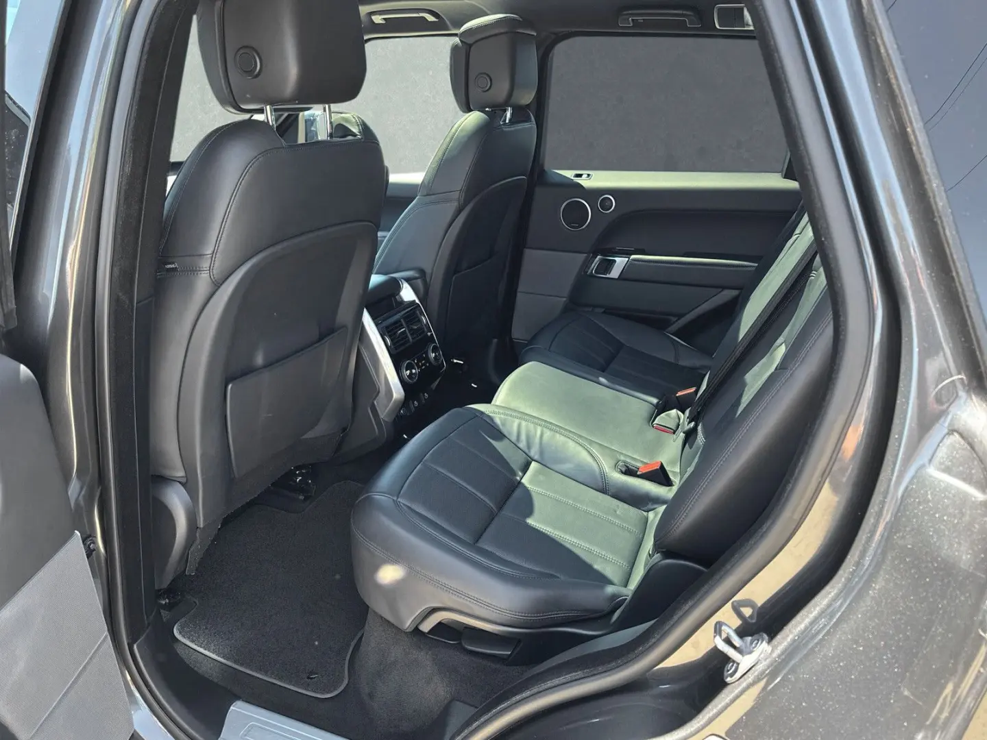 Range Rover Sport D300 HSE Dynamic SHD/7-Sitze