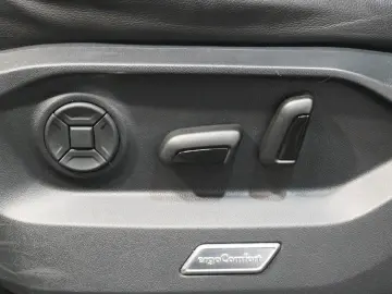 Touareg 3.0 TSI R-Line 4Motion*LUFT*AHK*HUD*STDH