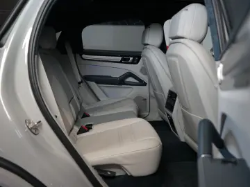 Cayenne*GTS*COUPÉ*PANO*360*LED*BOSE*