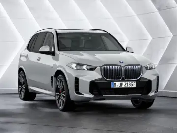 BMW X5 xDrive50e M-Sport ACC FACE