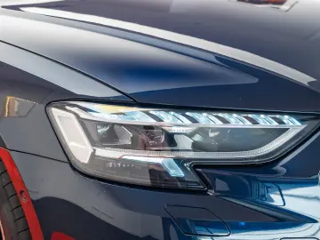 AUDI A8 60TFSI E-Tron Quattro
