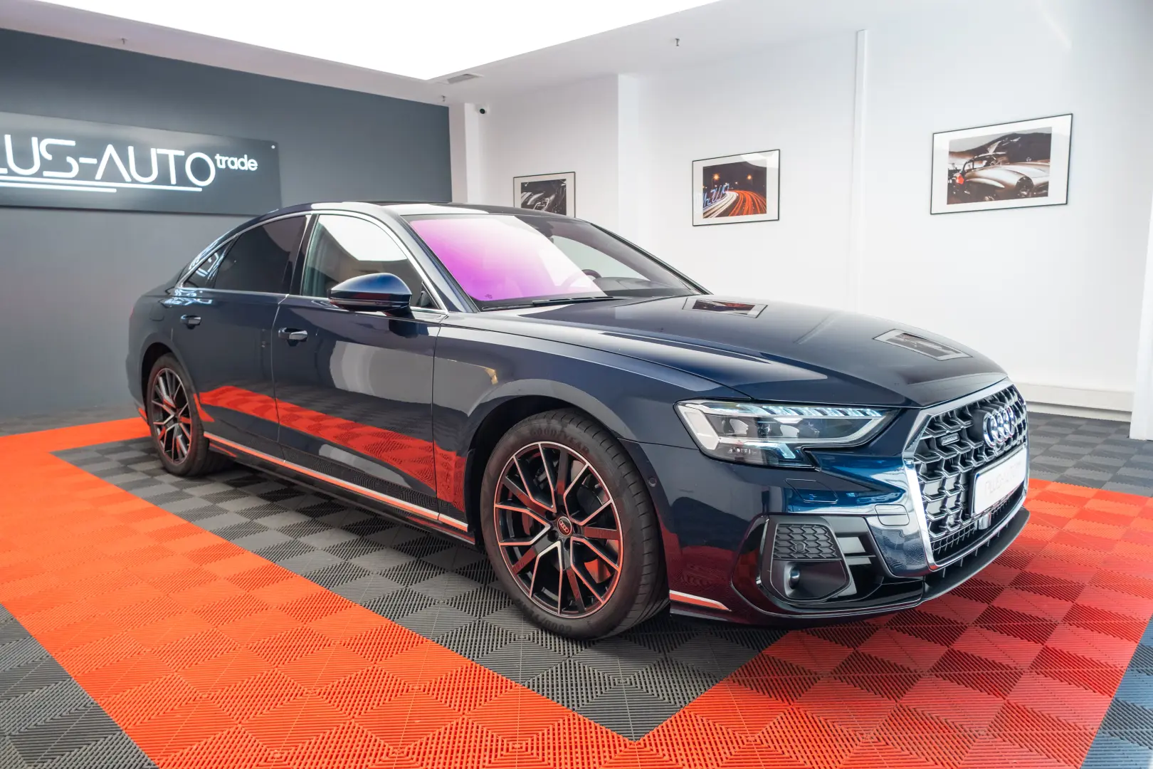 AUDI A8 60TFSI E-Tron Quattro