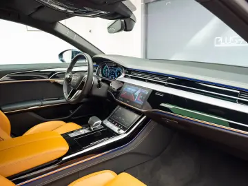 AUDI A8 60TFSI E-Tron Quattro