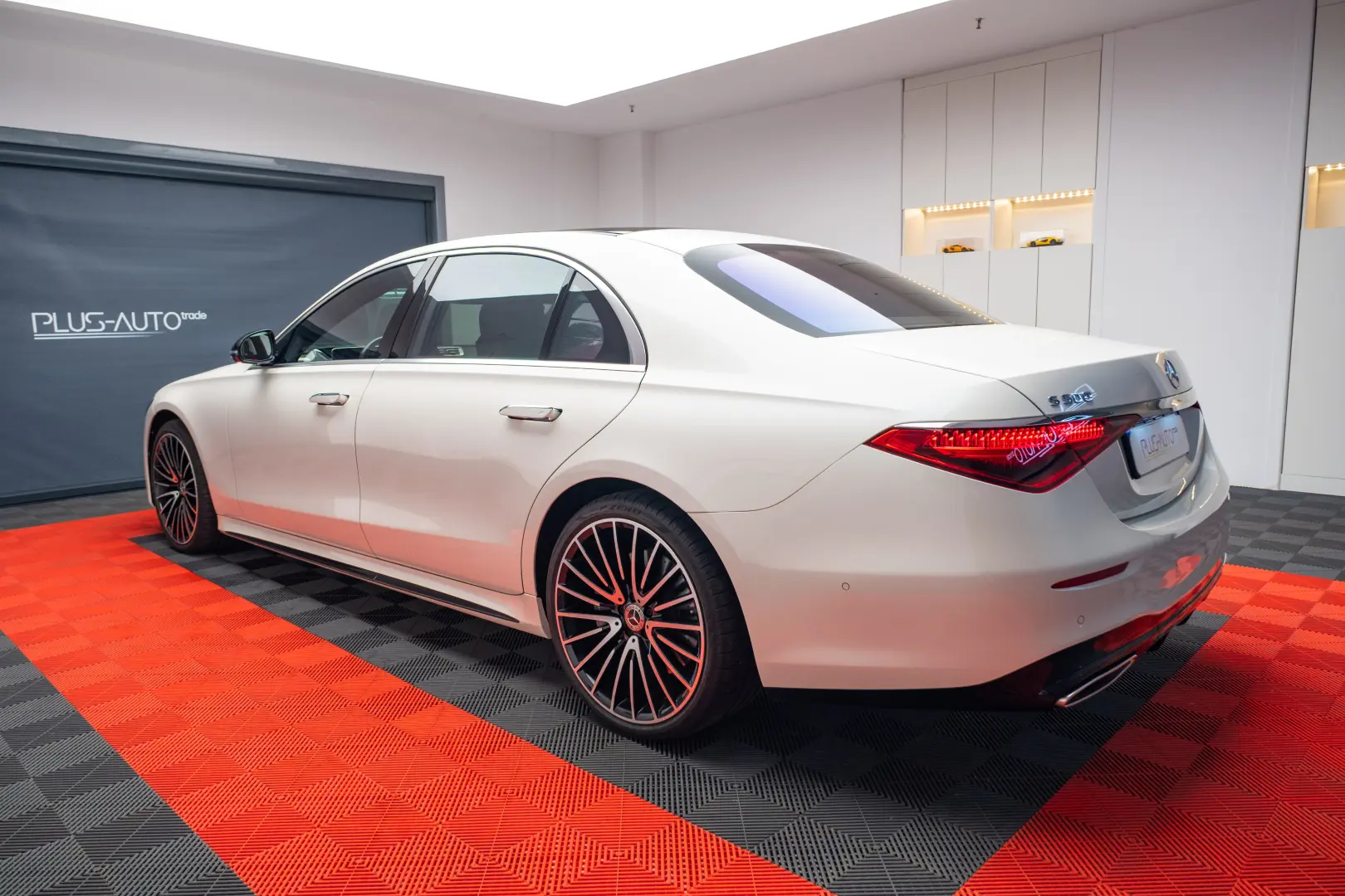 Mercedes Benz S 500 4m