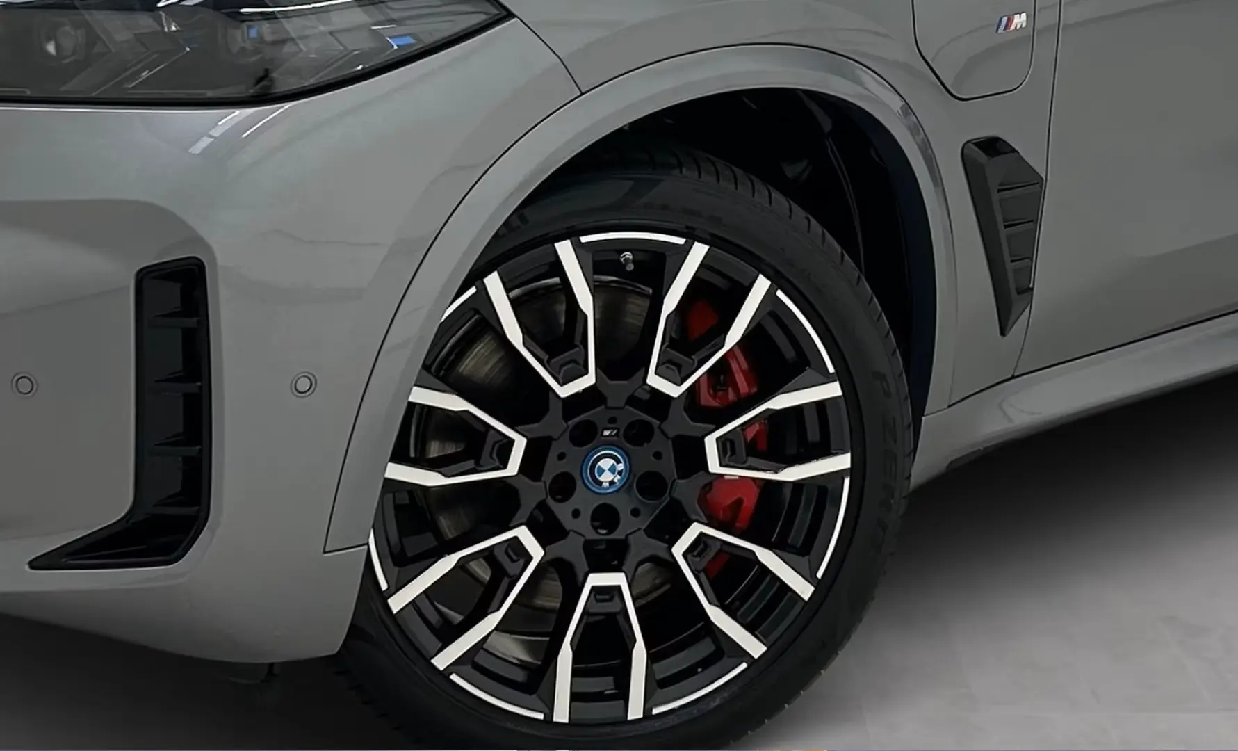 BMW X5 xDrive50e M Sport AHK Harman