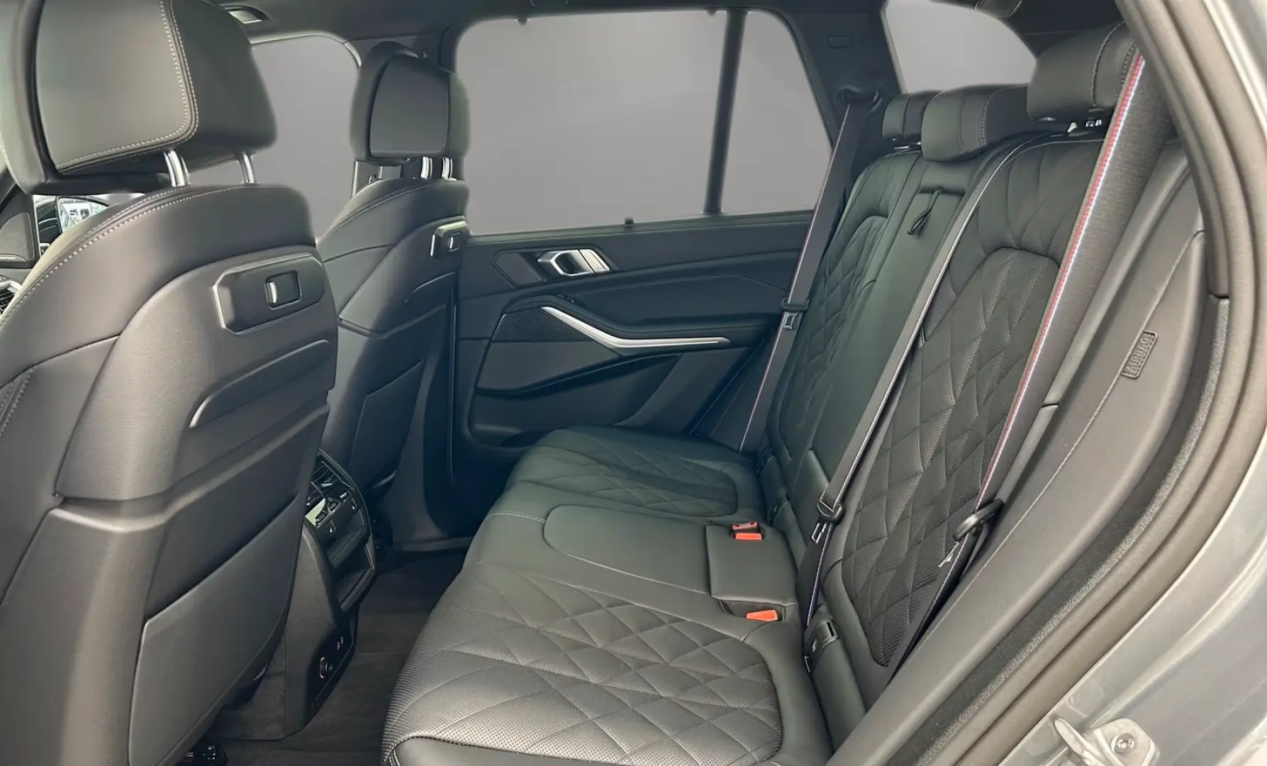 BMW X5 xDrive50e M Sport AHK Harman