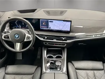 BMW X5 xDrive50e M Sport AHK Harman