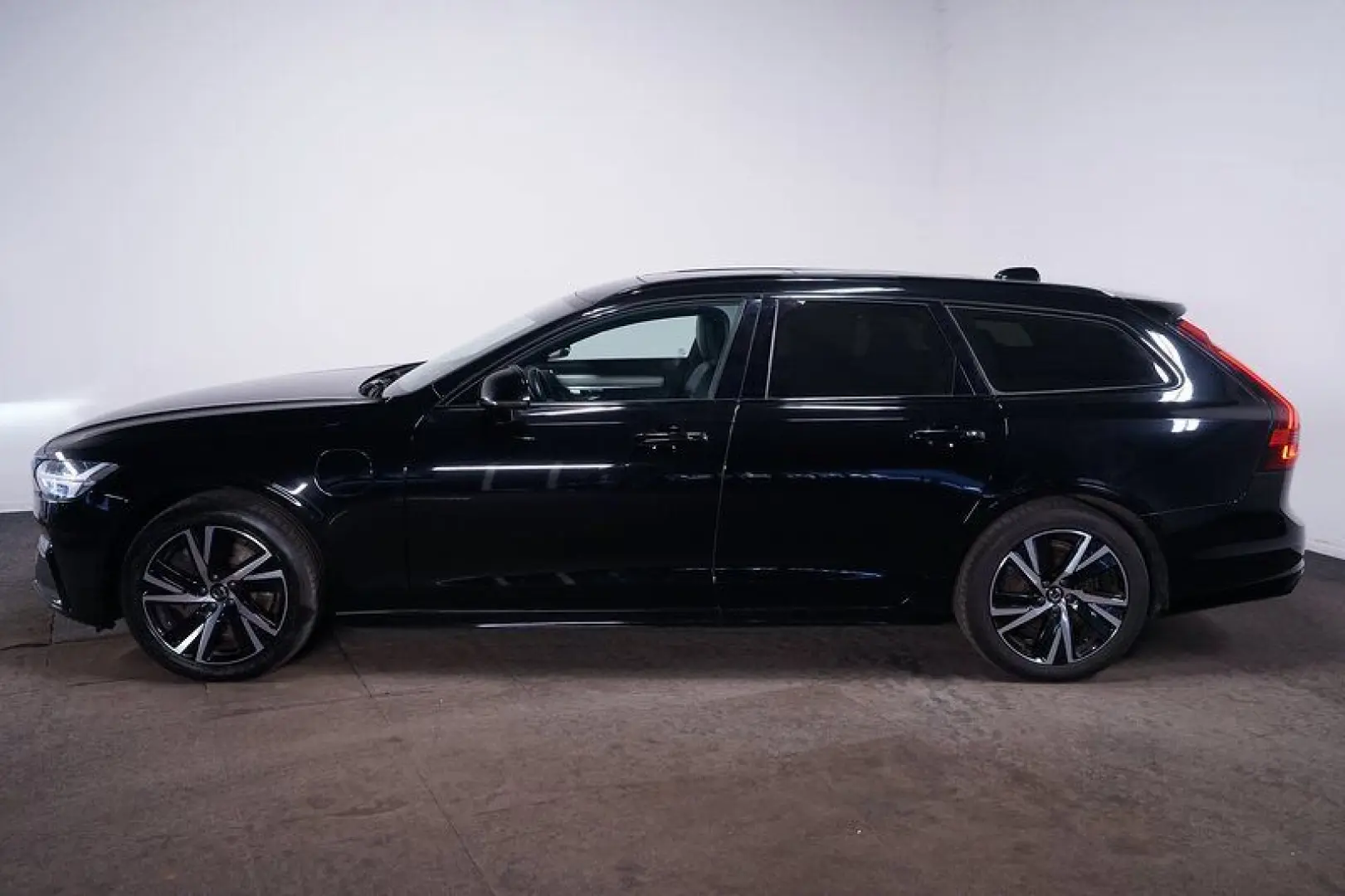 V90 2.0 T6 Recharge R-Design AWD Geartronic*AHK*
