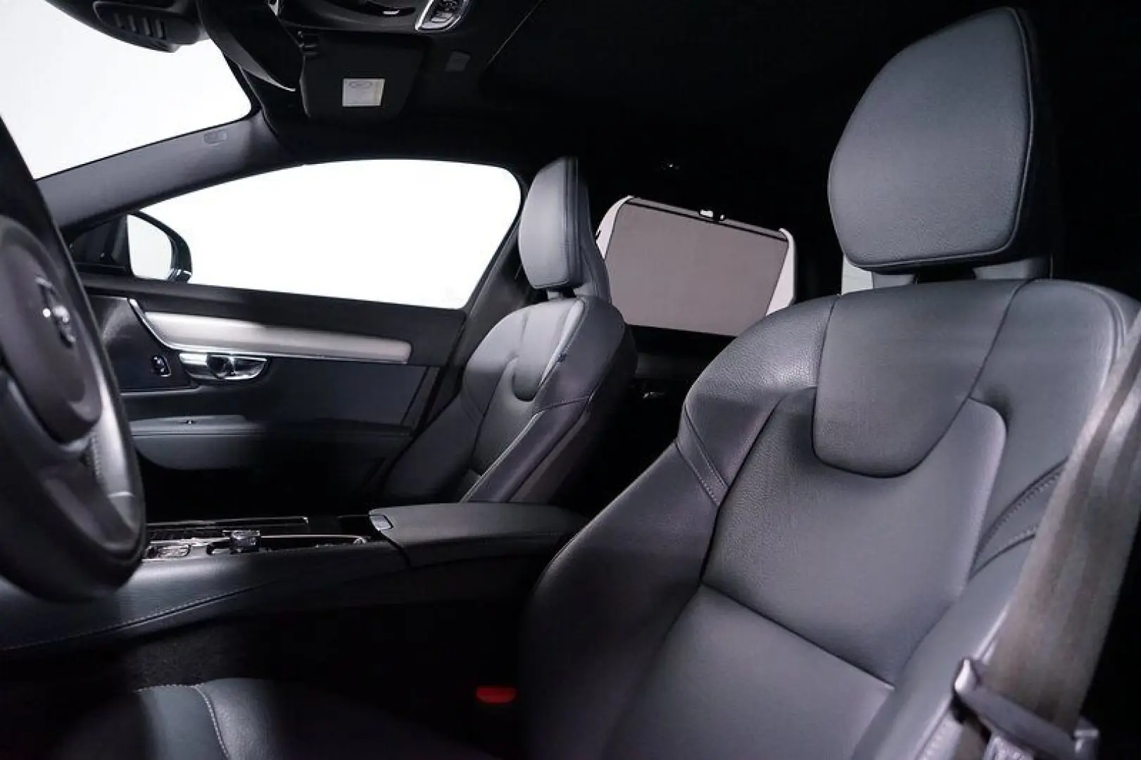 V90 2.0 T6 Recharge R-Design AWD Geartronic*AHK*