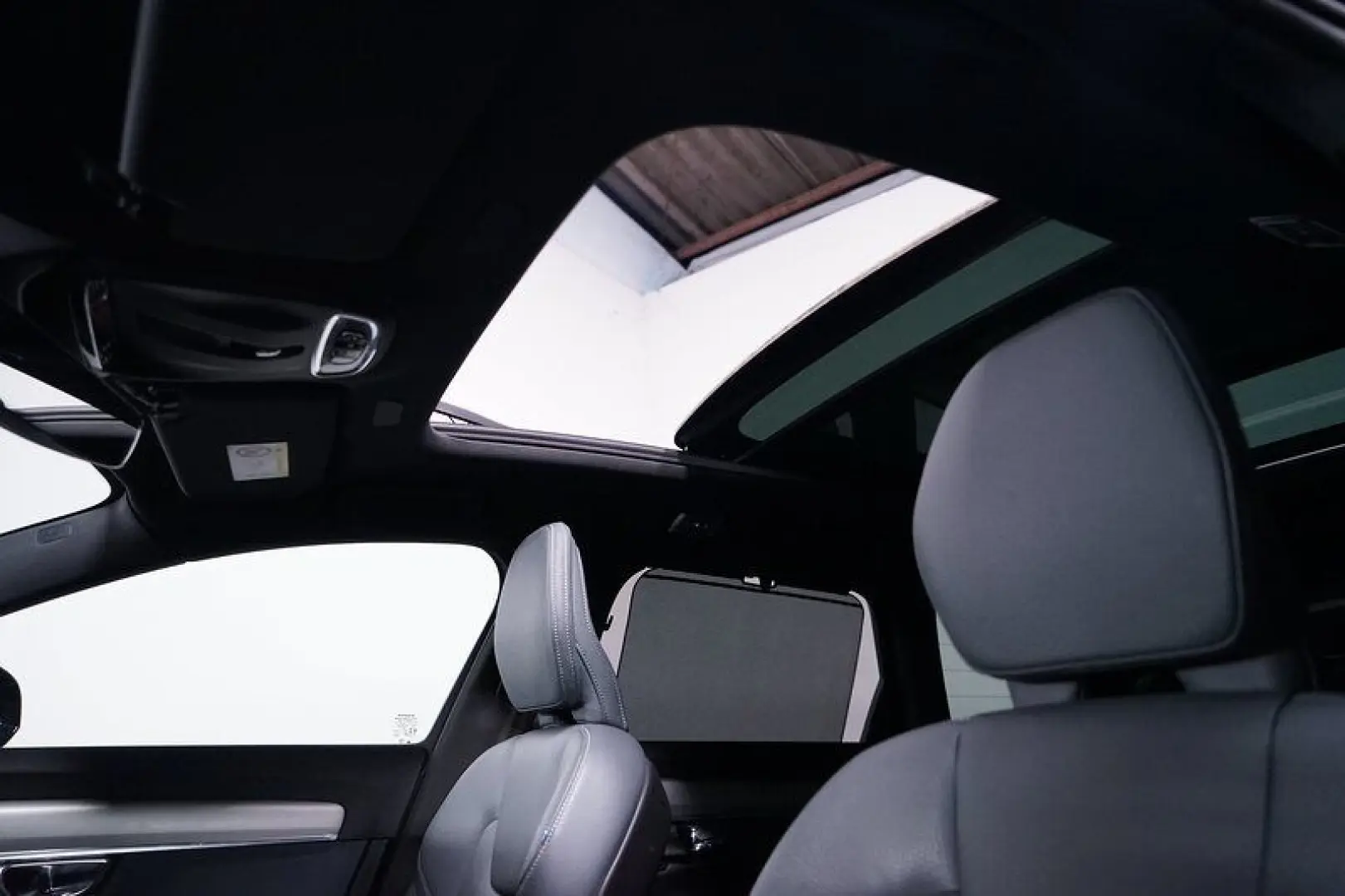 V90 2.0 T6 Recharge R-Design AWD Geartronic*AHK*