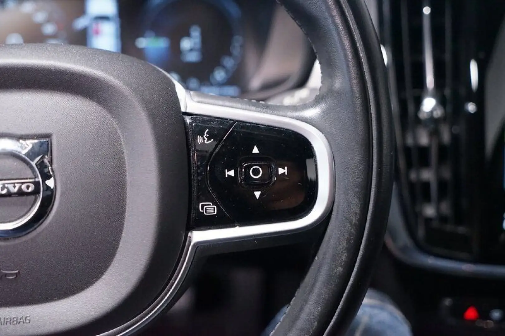 V90 2.0 T6 Recharge R-Design AWD Geartronic*AHK*
