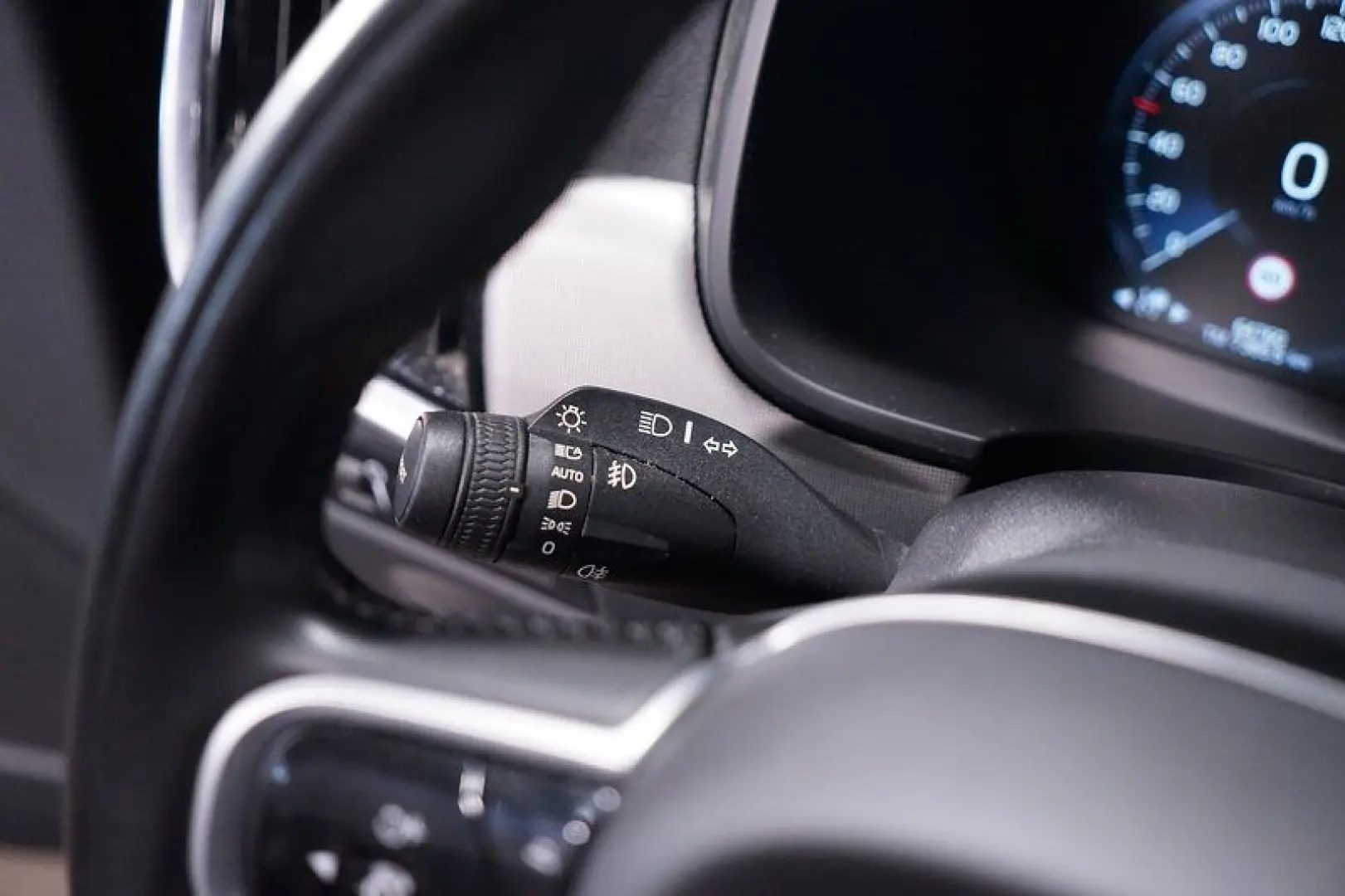 V90 2.0 T6 Recharge R-Design AWD Geartronic*AHK*
