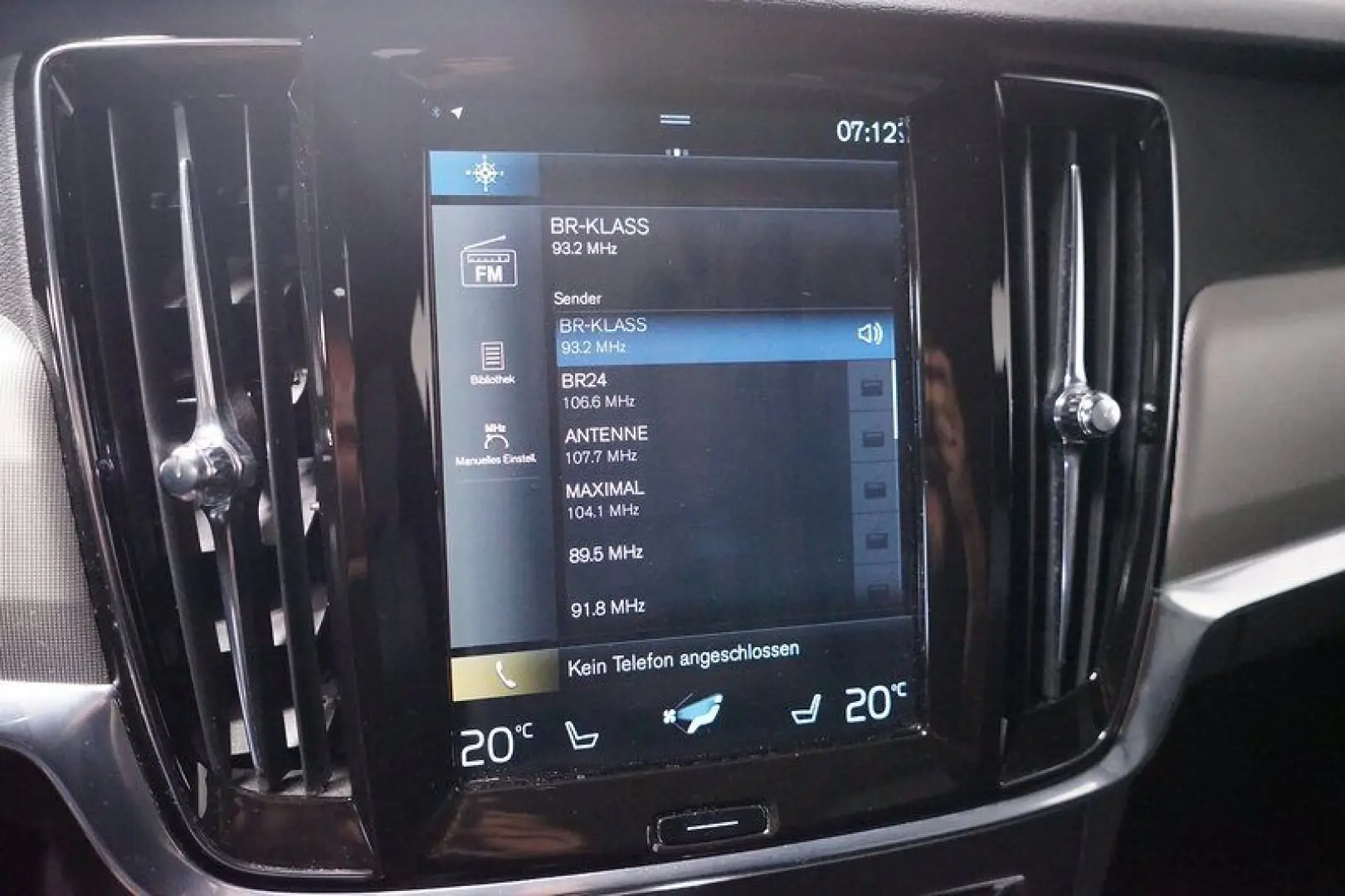 V90 2.0 T6 Recharge R-Design AWD Geartronic*AHK*