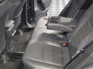 Toyota RAV4 2.5 VVT-i Hybrid Premium Plus E-CVT 5d