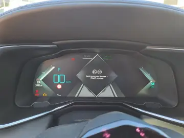 DS Automobiles DS9 E-Tense Hybrid 360 (Plug-In) Rivoli+
