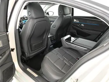 DS Automobiles DS9 1.6 E-Tense 250 OPERA