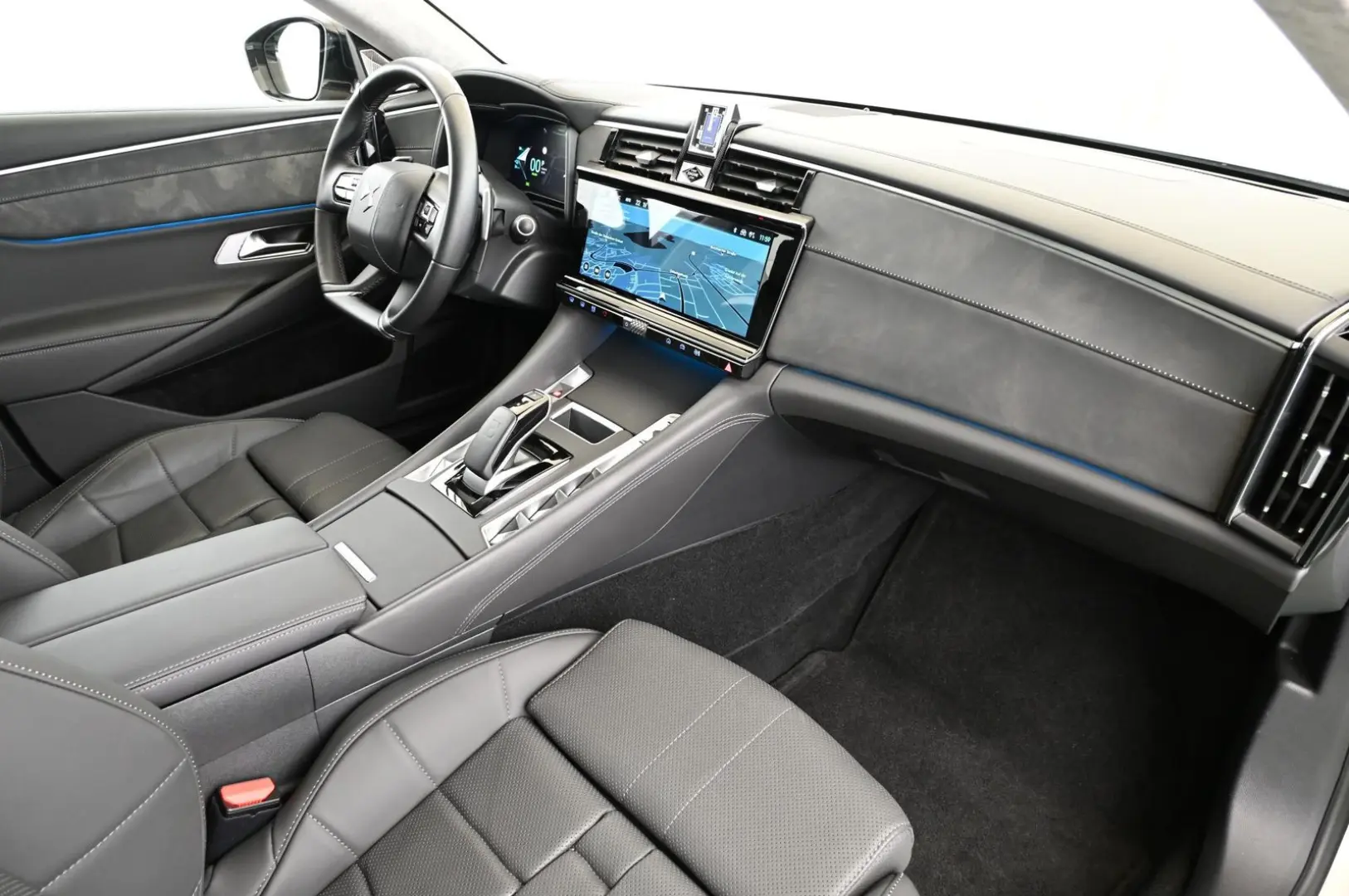 DS Automobiles DS9 1.6 E-Tense 250 OPERA