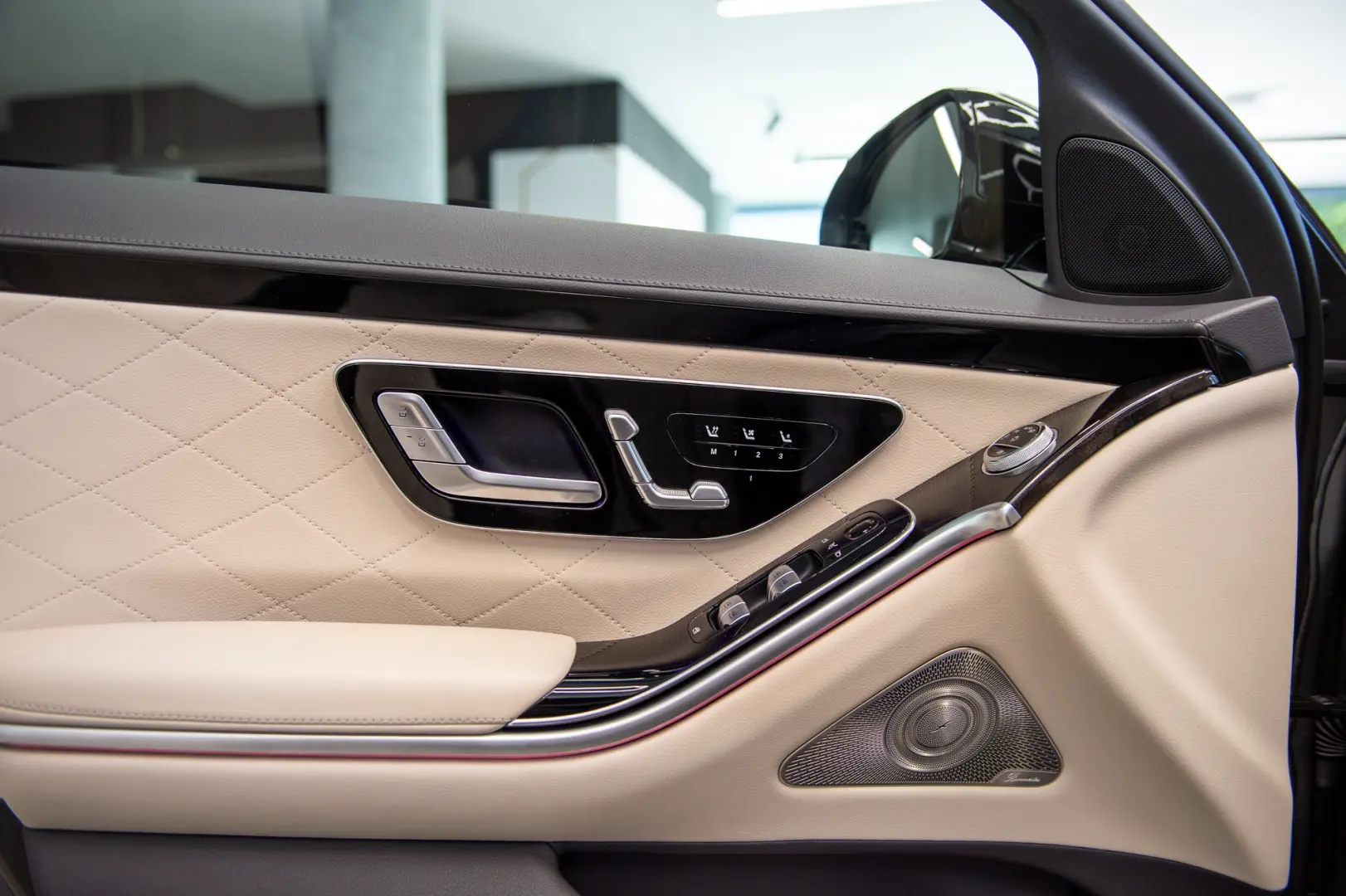 Mercedes-Benz Clasa S 400d 4Matic AMG Line