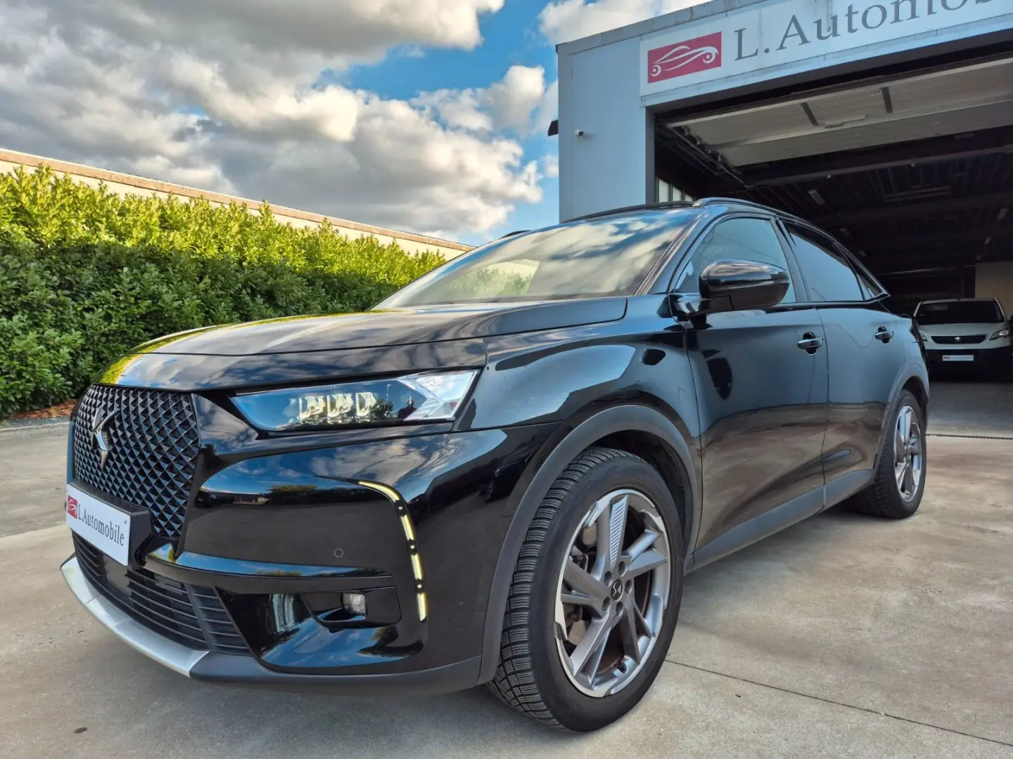 DS 7 Crossback HYBRID 1.6 E-TENSE 291cv RIVOLI !