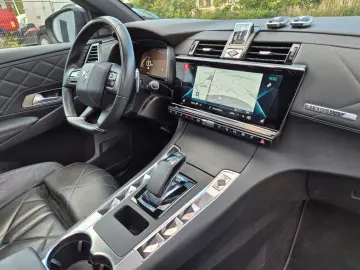 DS 7 Crossback HYBRID 1.6 E-TENSE 291cv RIVOLI !