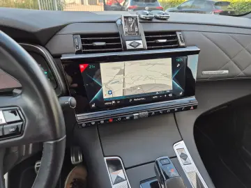 DS 7 Crossback HYBRID 1.6 E-TENSE 291cv RIVOLI !