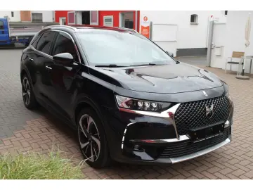 DS Automobiles DS7 E-Tense 4x4 Opera