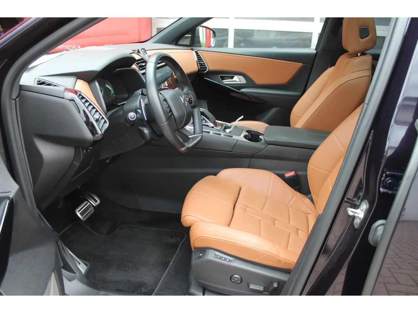 DS Automobiles DS7 E-Tense 4x4 Opera