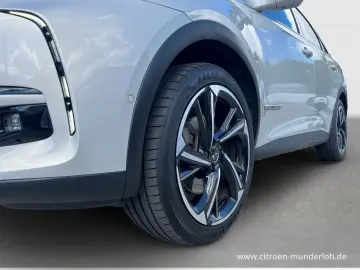 DS Automobiles  DS7 Crossback E-Tense 4x4 Louvre