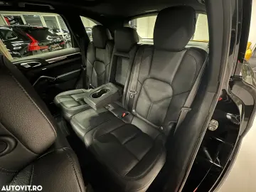 Porsche Cayenne 3.0 L