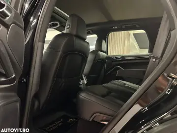Porsche Cayenne 3.0 L