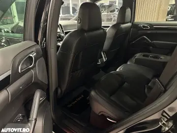 Porsche Cayenne 3.0 L