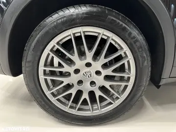 Porsche Cayenne 3.0 L